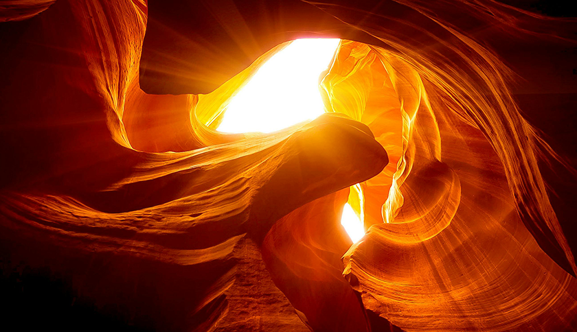 凯发天生一触即发制药盛装参展2024西鼎会，共绘健康产业新蓝图！